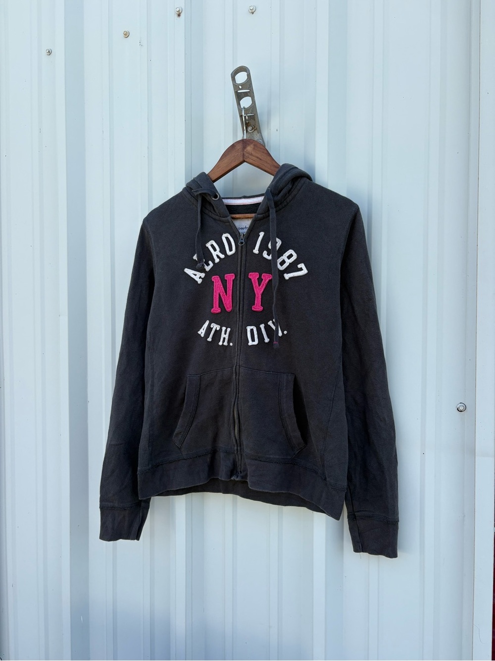 Y2K Vintage Aeropostale 1987 New York Zip up Hoodie Sweatshirt Gray Womens XL